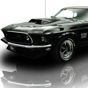 Meet your Posher, Dennis